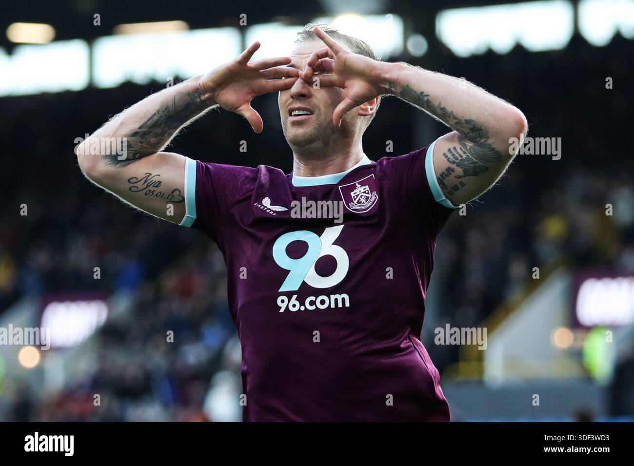 Ashley Barnes of Burnley celebrates after scoring to make it