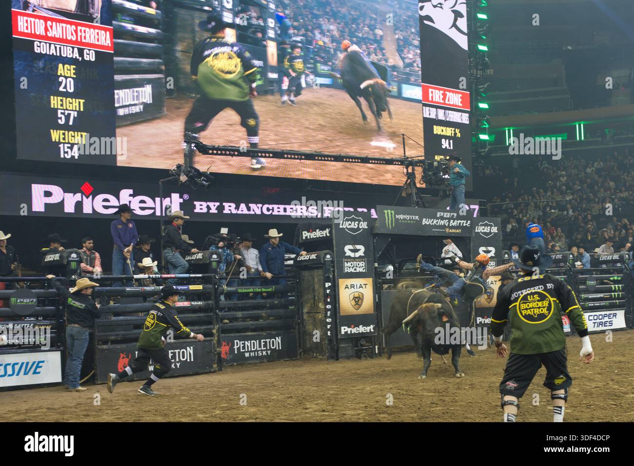 All arena hi-res stock photography and images - Alamy
