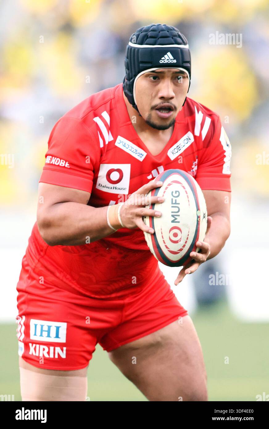 January 10, 2026, Tokyo, Japan - Kobelco Kobe Steelers lock Gerard ...