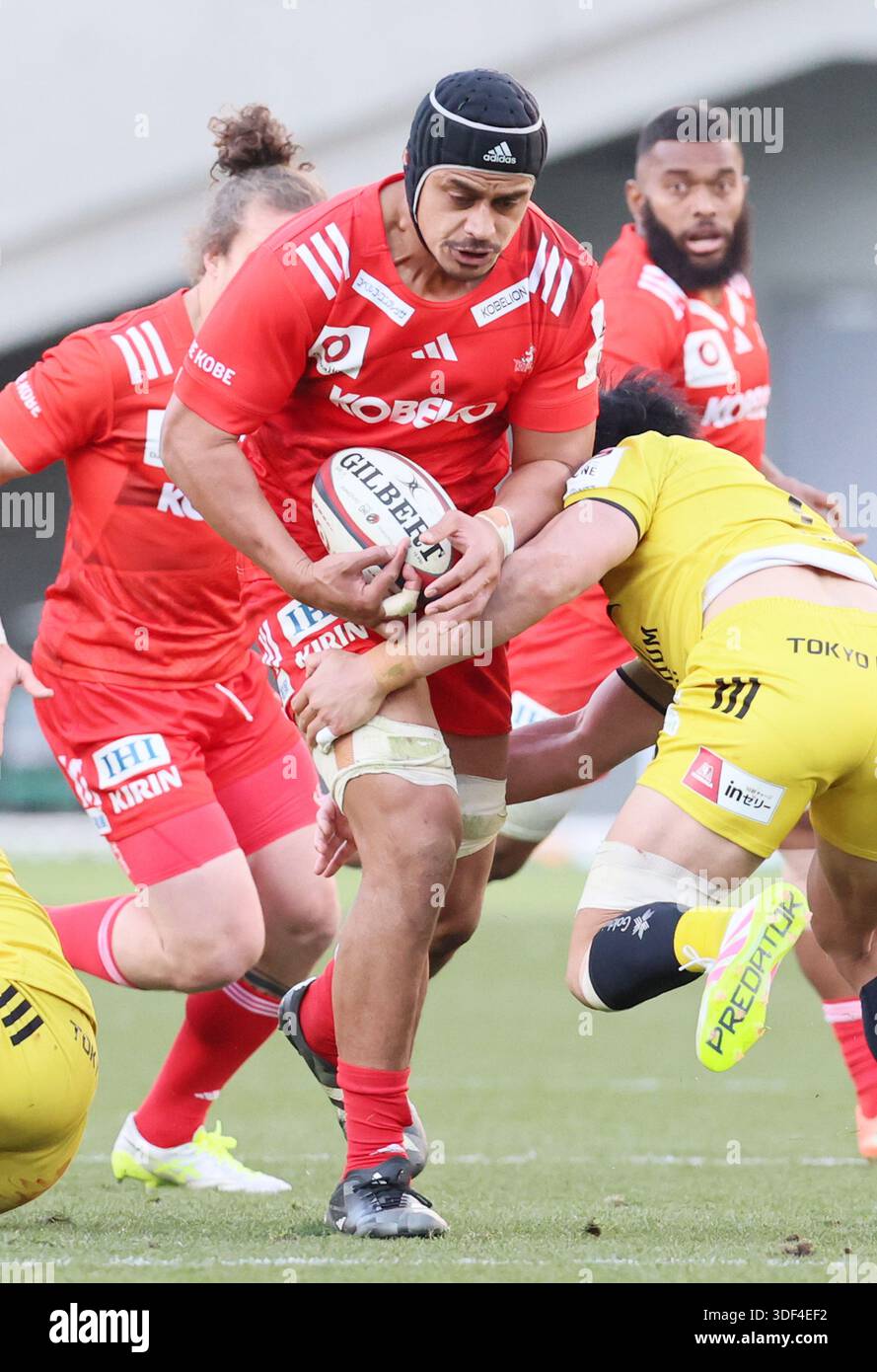 January 10, 2026, Tokyo, Japan - Kobelco Kobe Steelers lock Gerard ...