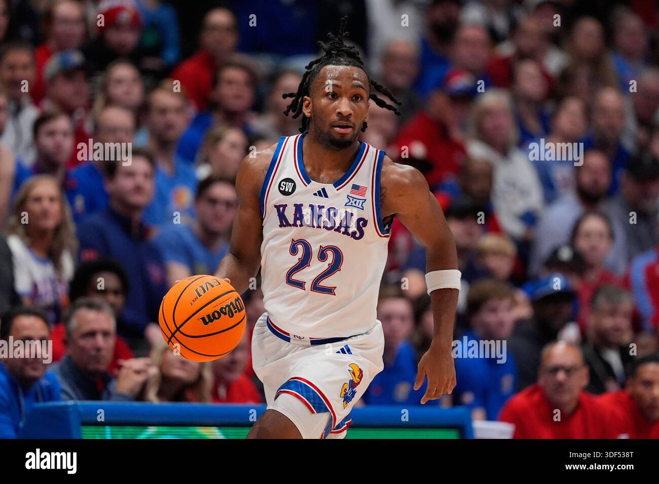 Kansas Guard Darryn Peterson Drives During The First Half Of An NCAA Kansas Guard Darryn Peterson Drives During The First Half Of An Ncaa College Basketball Game Against Tcu Tuesday Jan 6 2026 In Lawrence Kan Ap Riedel 3DF538T 