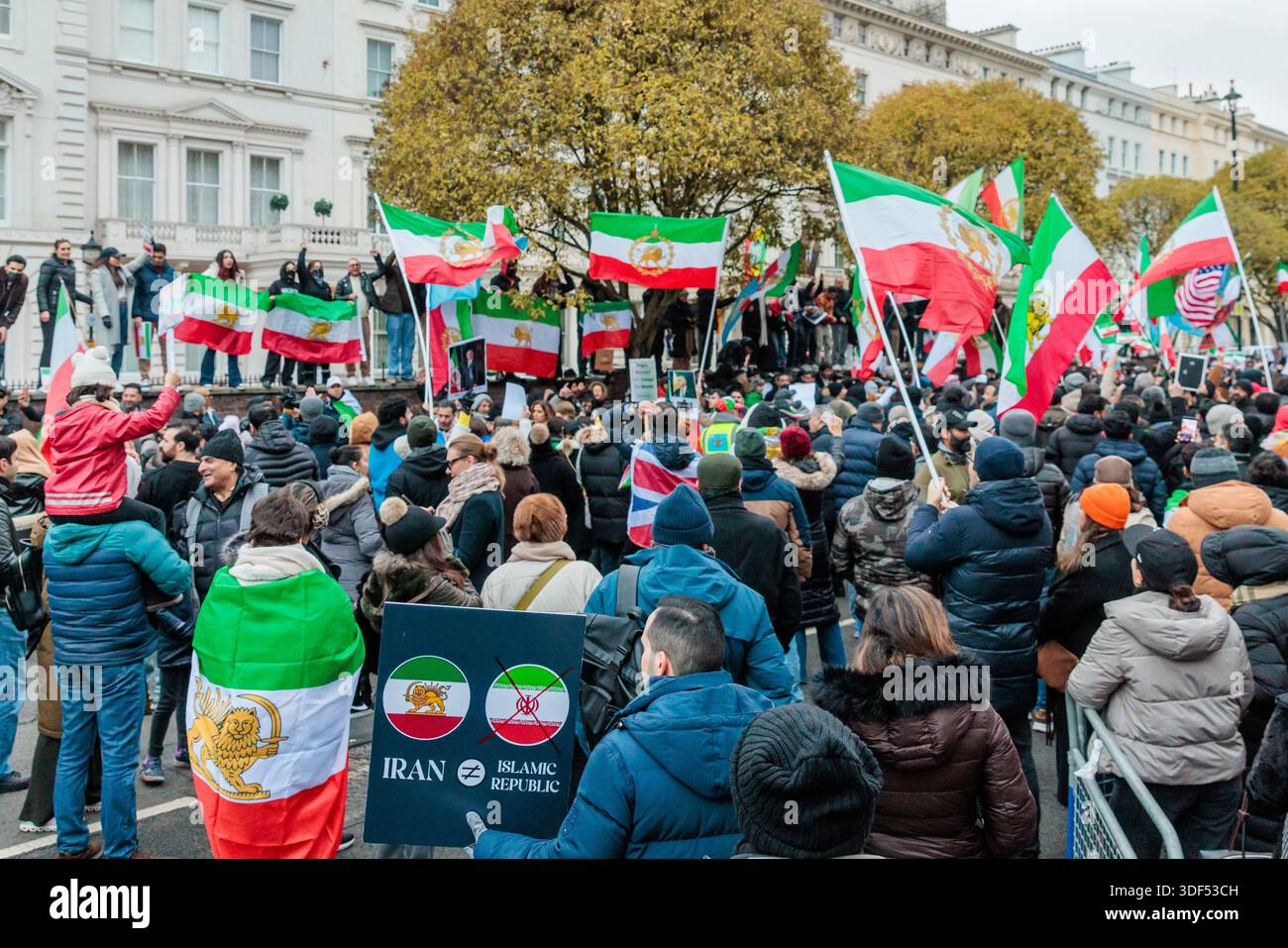 Iranian Embassy, London, UK. 10th January 2026. Members of the Iranian community filled the road opposite the Iranian Embassy in London with huge public demonstration in support of the protests in Iran and against the Islamic Republic and Ayatollah, calling for freedom from oppression and exiled Crown Prince Reza Pahlavi as their leader. Credit: Amanda Rose/Alamy Live News Stock Photo