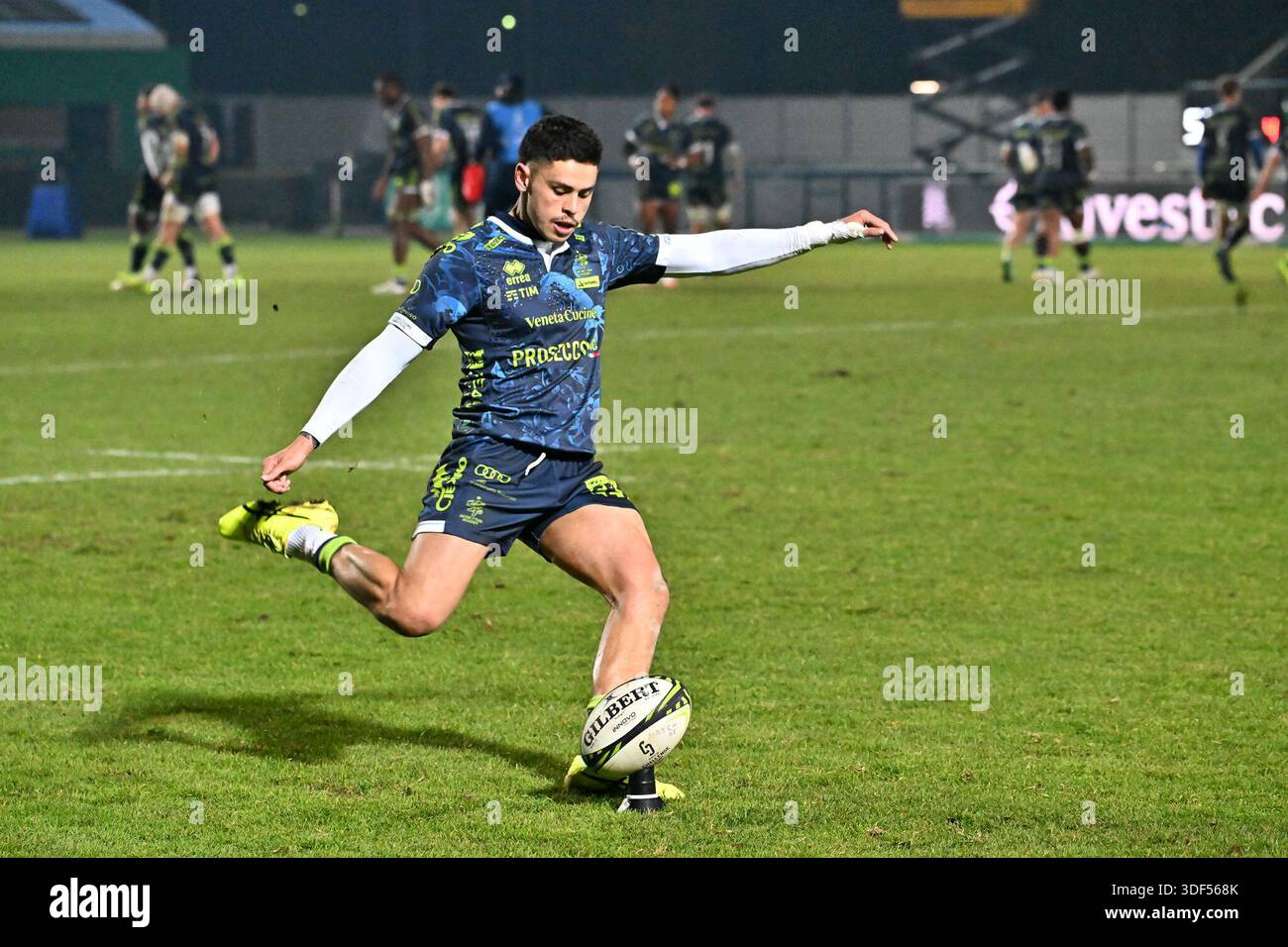 Jacob Umaga (BENETTON RUGBY Stock Photo - Alamy