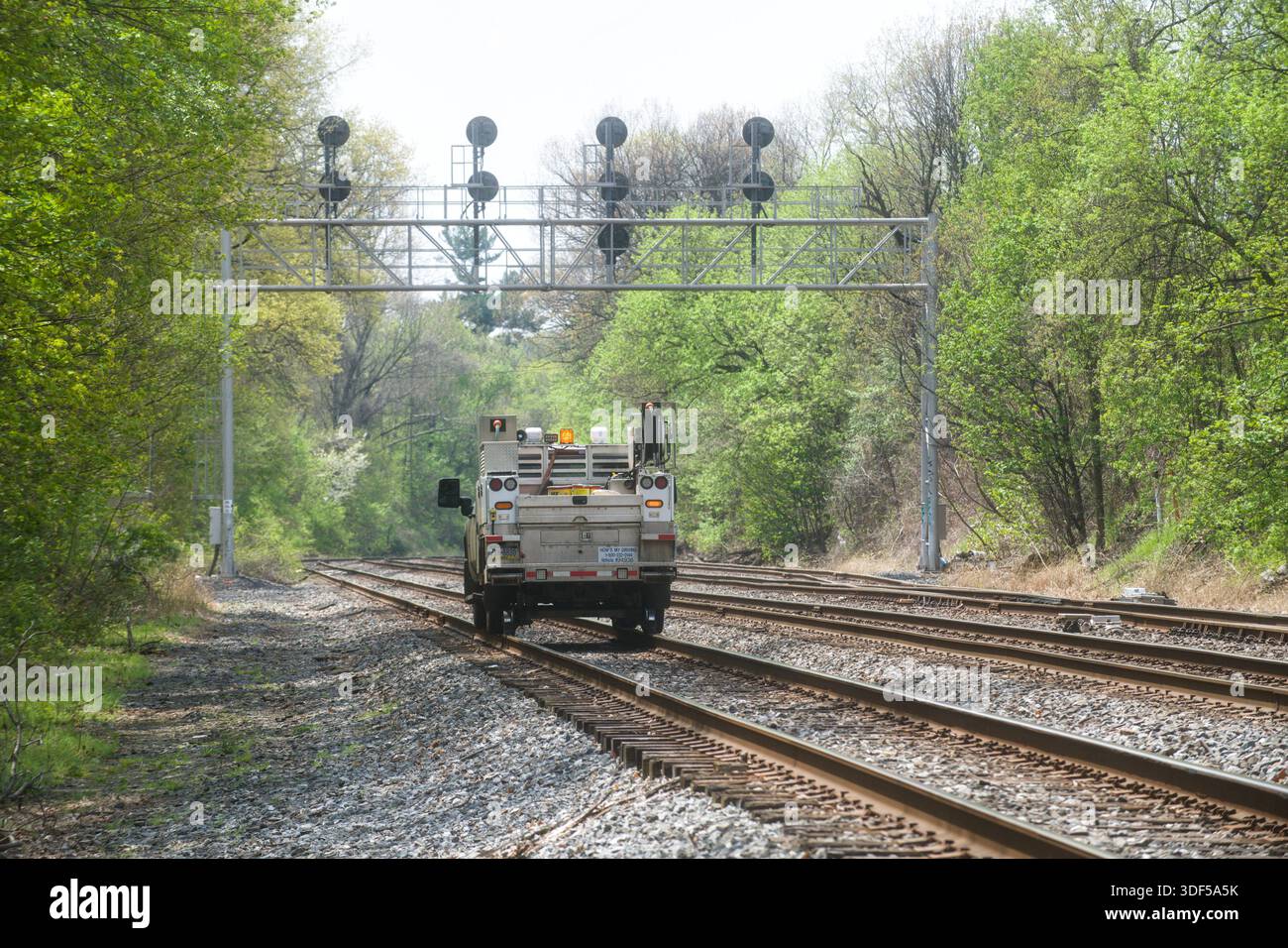 Vehicle inspection station hi-res stock photography and images - Alamy