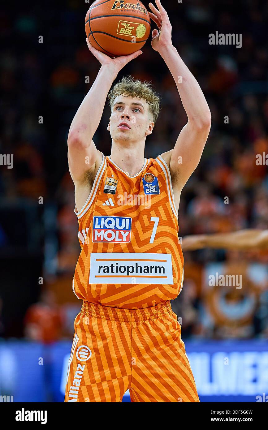Tobias Jensen ratiopharm Ulm 07 Beim Freiwurf GER Ratiopharm Ulm tobias-jensen-ratiopharm-ulm-07-beim-freiwurf-ger-ratiopharm-ulm