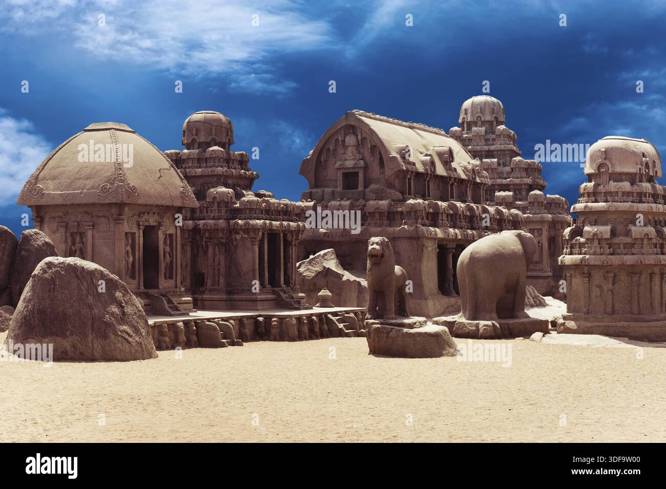 Panch Rathas Monolithic Hindu Temple in Mahabalipuram. Great South ...