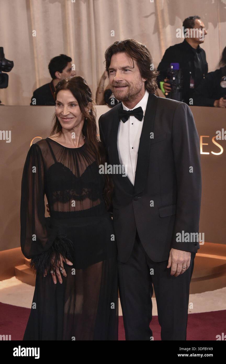 Ca 11th Jan 2026 Jason Bateman Amanda Anka At Arrivals For 83rd ca-11th-jan-2026-jason-bateman-amanda-anka-at-arrivals-for-83rd