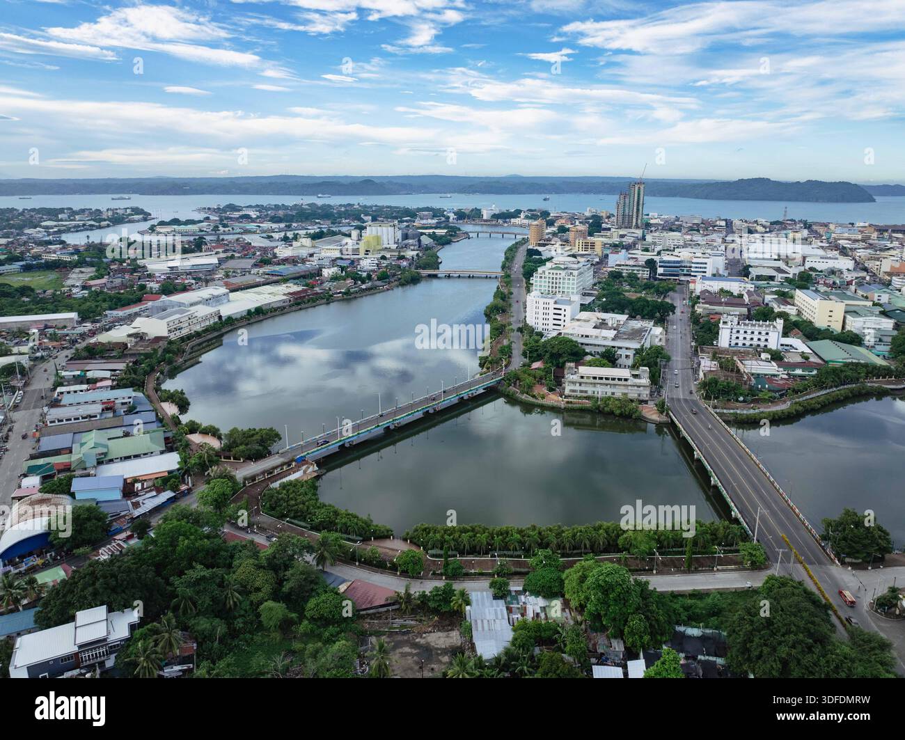 Philippines bridges hi-res stock photography and images - Alamy