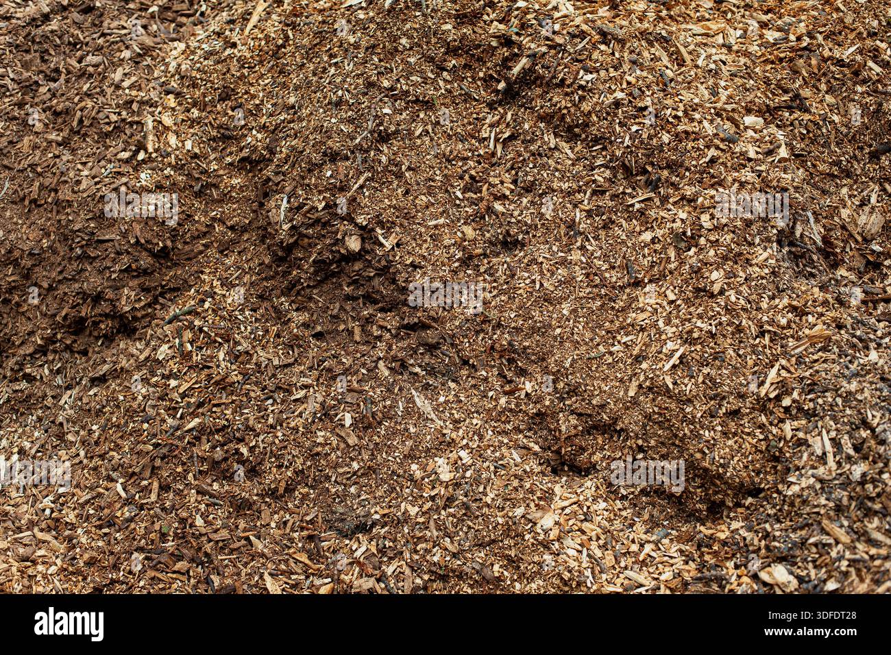 Compost pile garden hi-res stock photography and images - Alamy