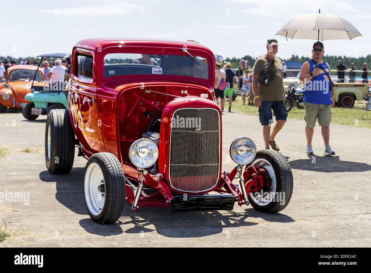 FINOWFURT, GERMANY - JUNE 28, 2024: The custom hot rod based on Ford ...