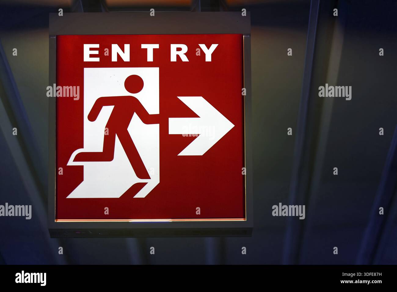 Red Enttry Sign The emergency red entry sign shows the direction of entrance. The ...