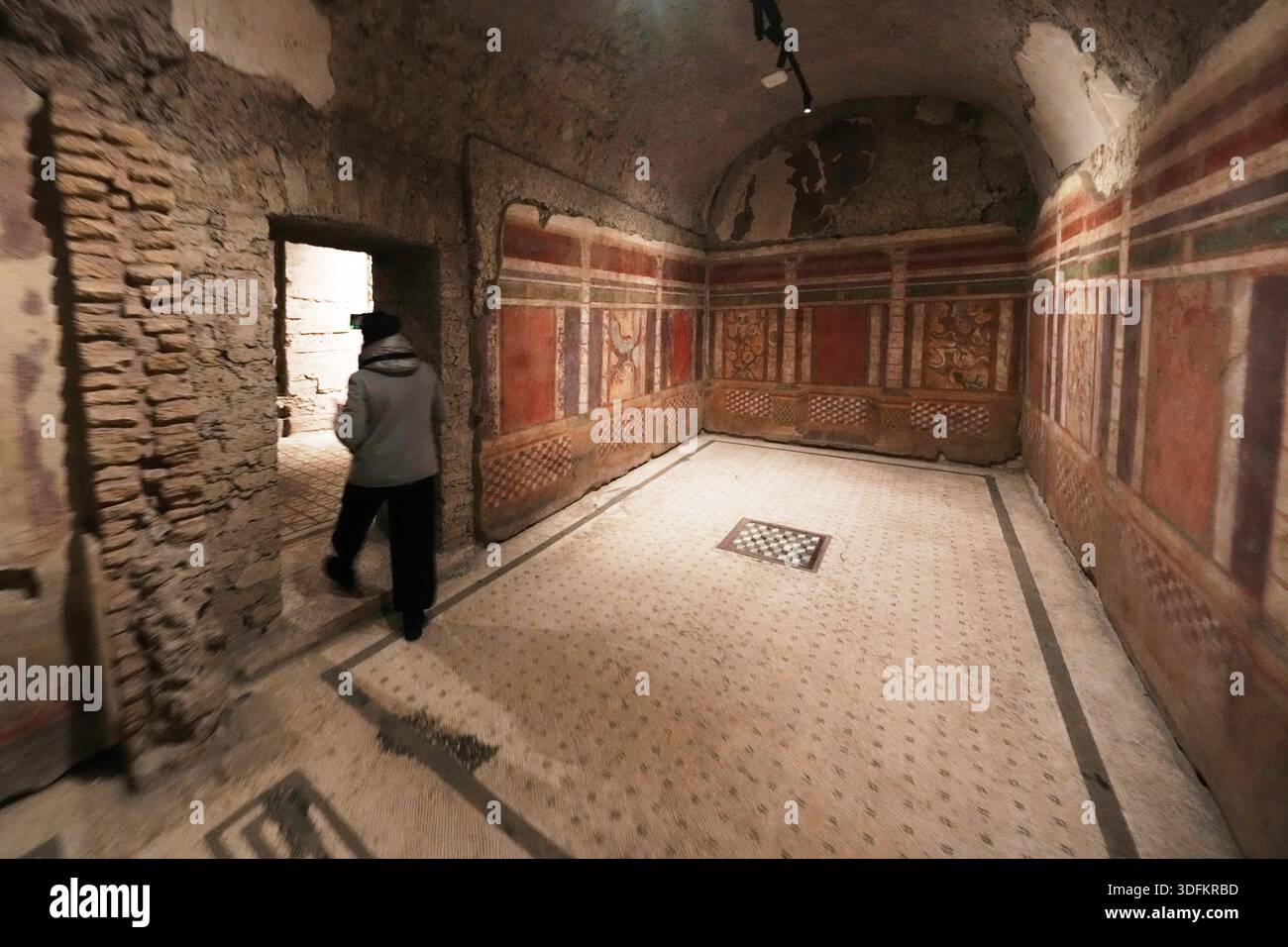 Colosseum Archeological Park guide Valentina uses a head-mounted device ...