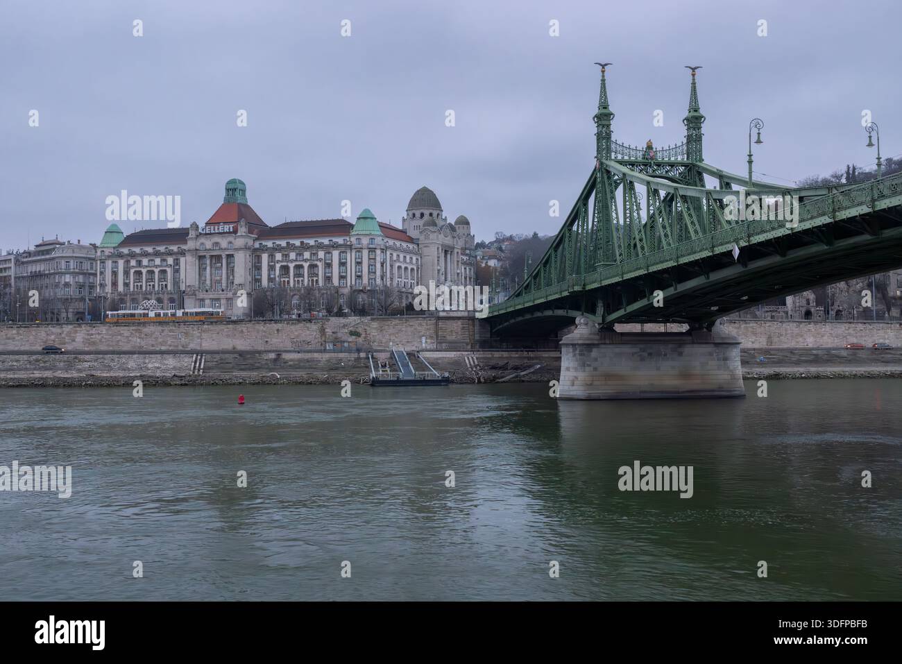 Gerber bridge with trusses hi-res stock photography and images - Alamy