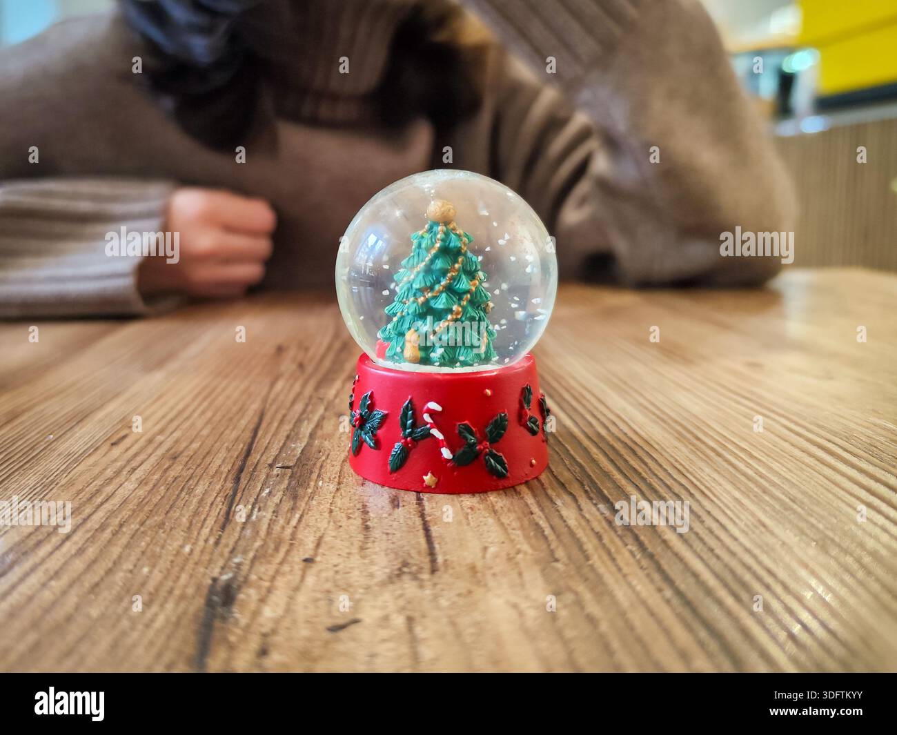 Miniature snow globe small hires stock photography and images Alamy
