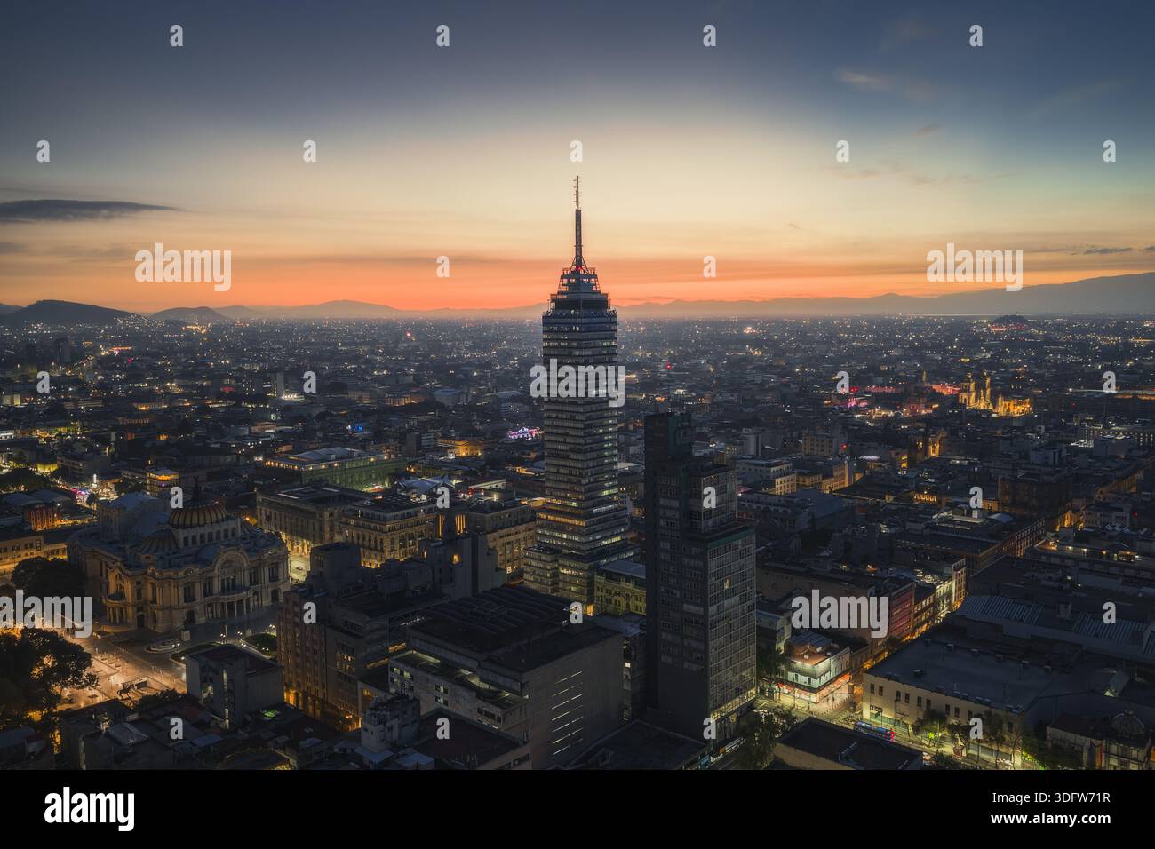 Torre latinoamericana panorama hi-res stock photography and images - Alamy