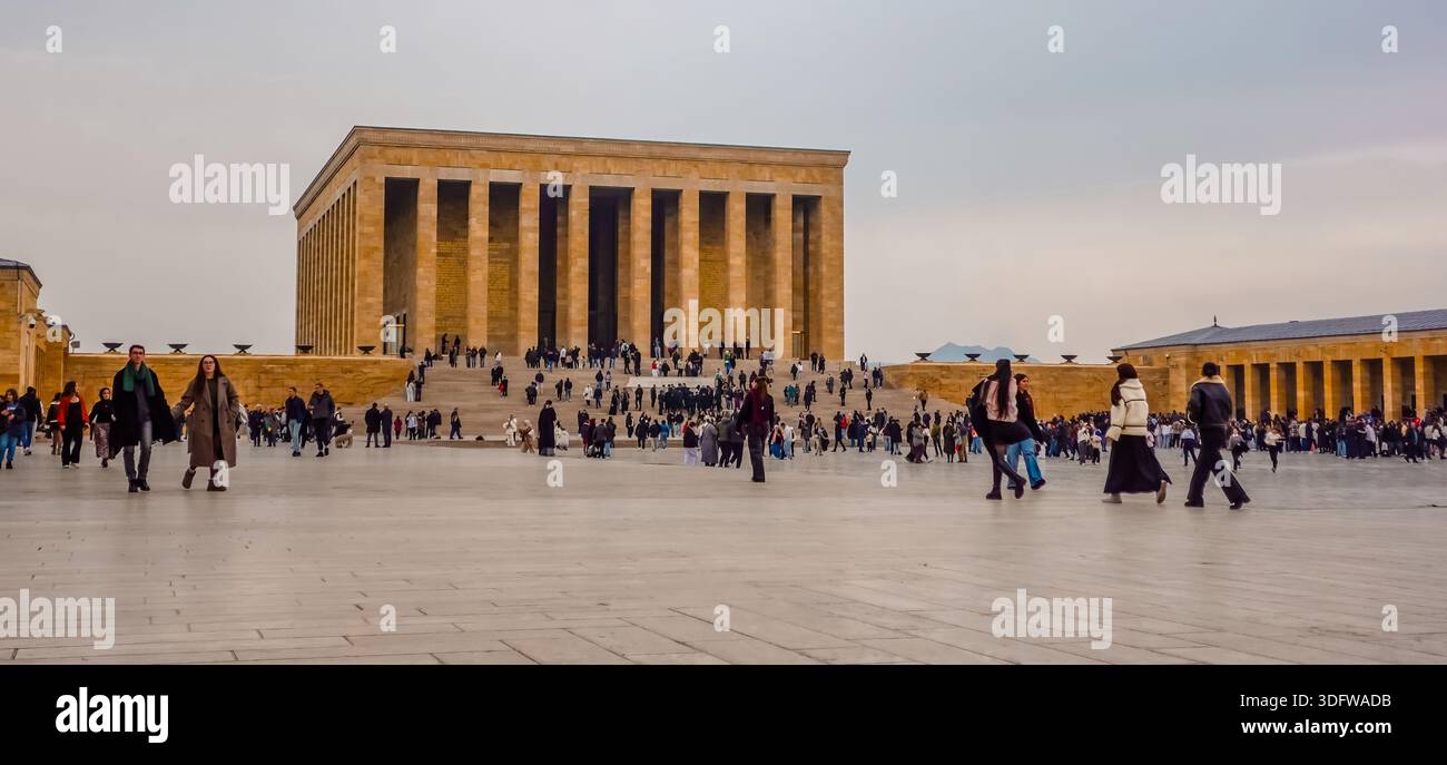 People at the Mausoleum of Mustafa Kemal Ataturk in Ankara, Turkey - Stock Image