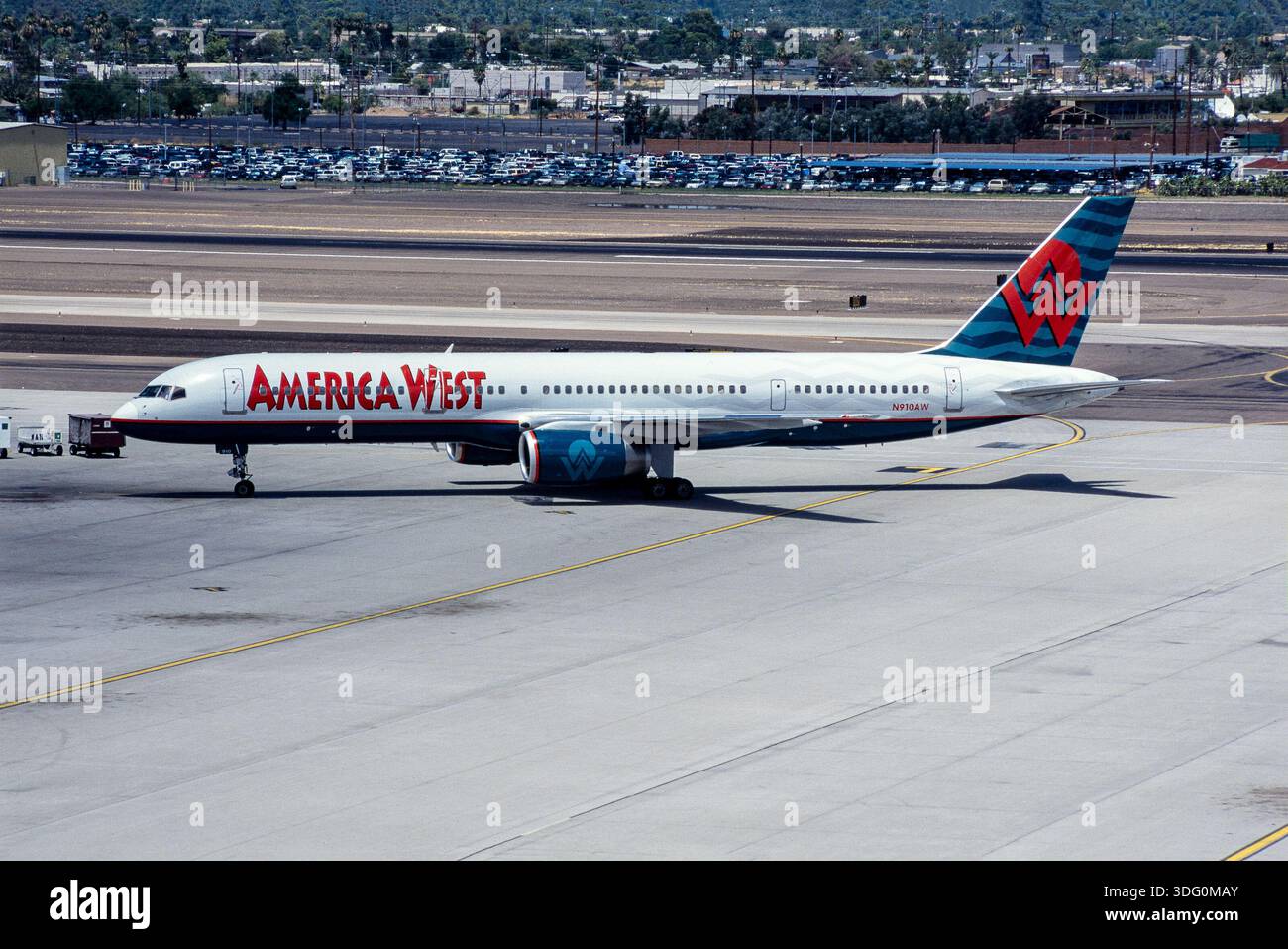 Archival american airlines hi-res stock photography and images - Alamy