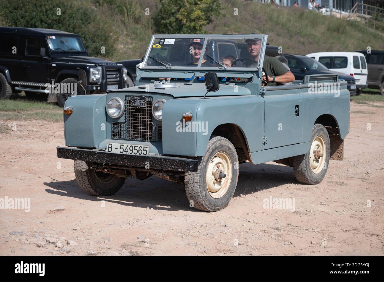 Iconic, classic Land Rover Series II/IIa short-chassis 4x4 convertible ...
