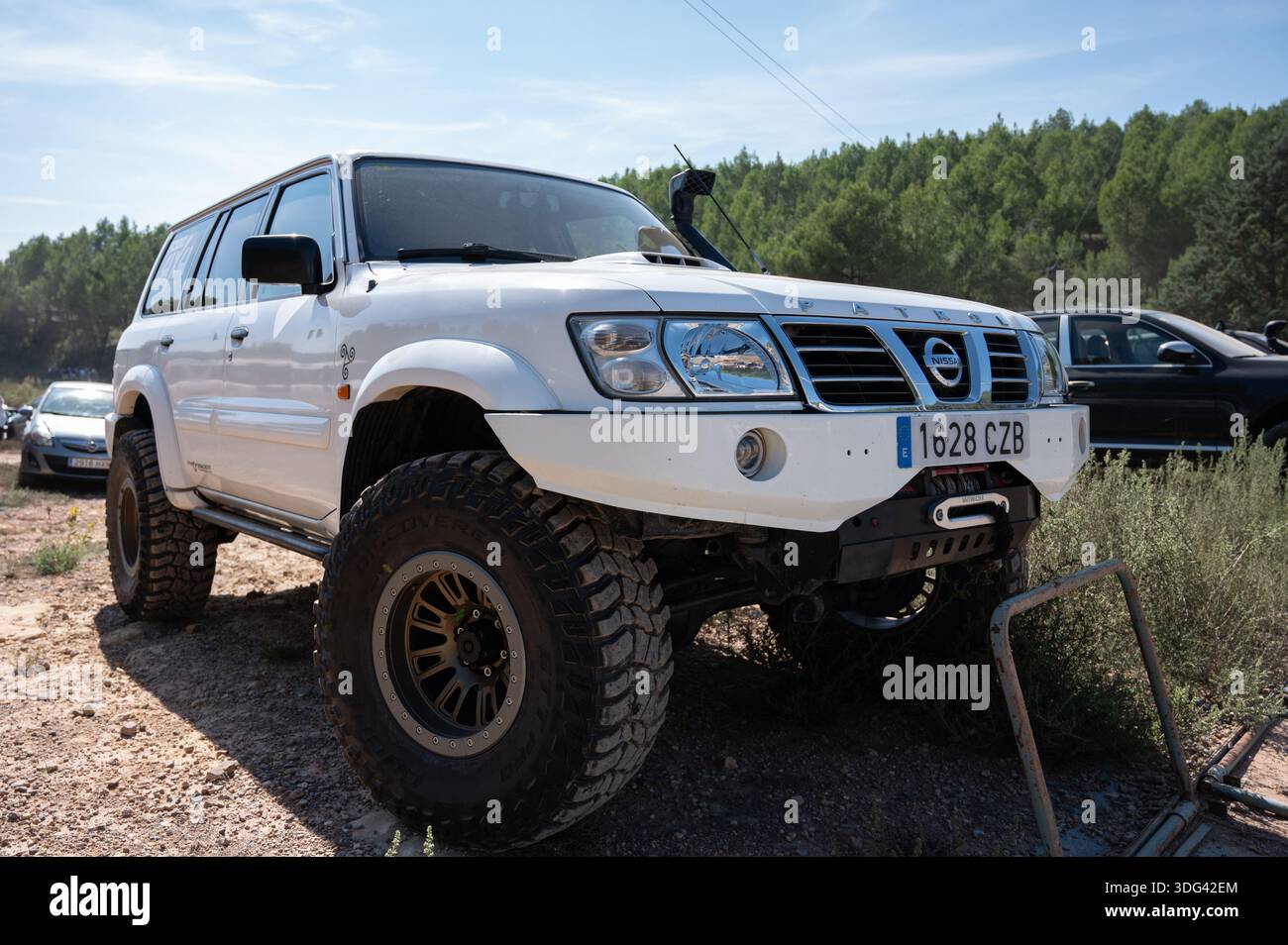 1998 nissan patrol hi-res stock photography and images - Alamy