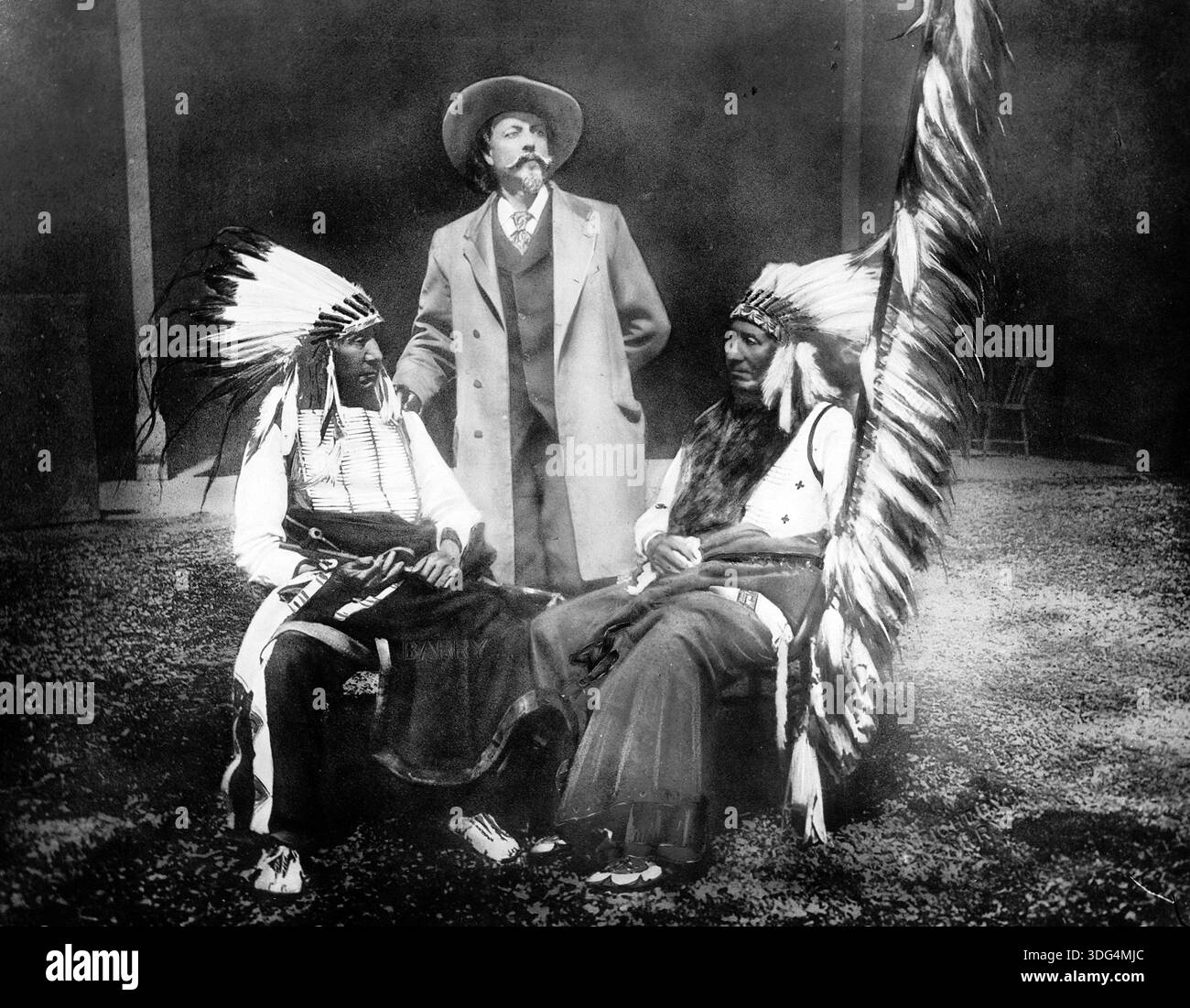 Buffalo bill and the indians hi-res stock photography and images - Alamy