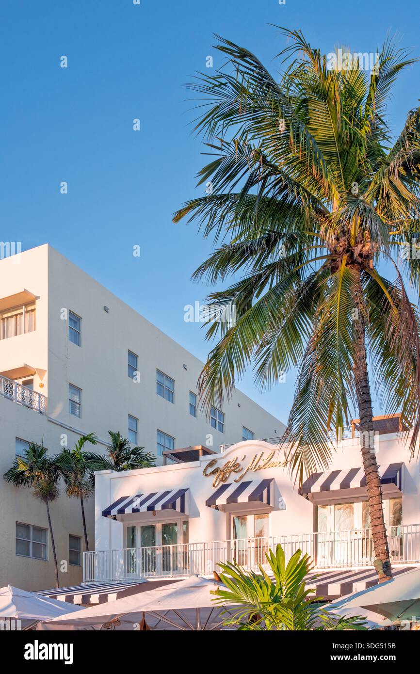 Art deco miami hi-res stock photography and images - Alamy