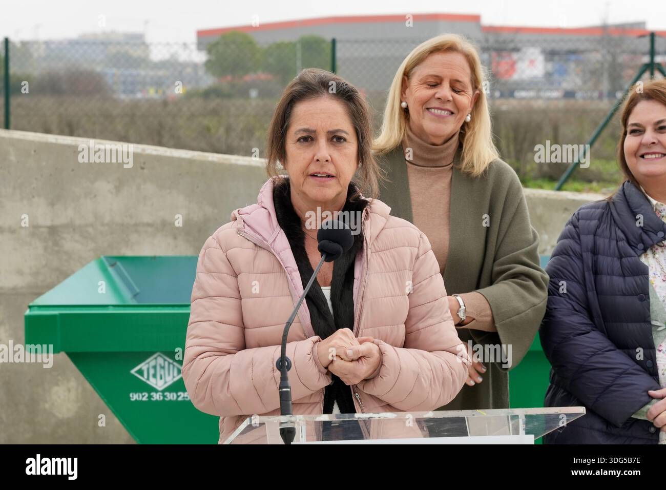 La consejera de Sostenibilidad y Medio Ambiente, Catalina García ...