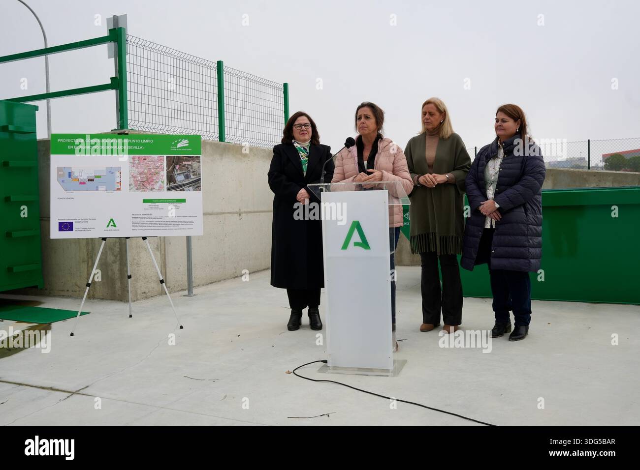 La consejera de Sostenibilidad y Medio Ambiente, Catalina García ...