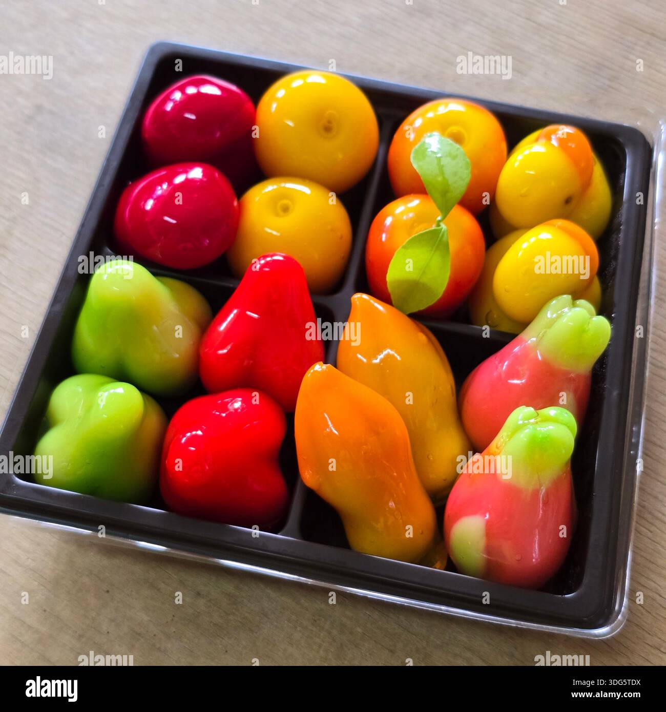Luck Chup Luk chup, Colourful fruit and vegetable shaped beautiful Thai sweet ...