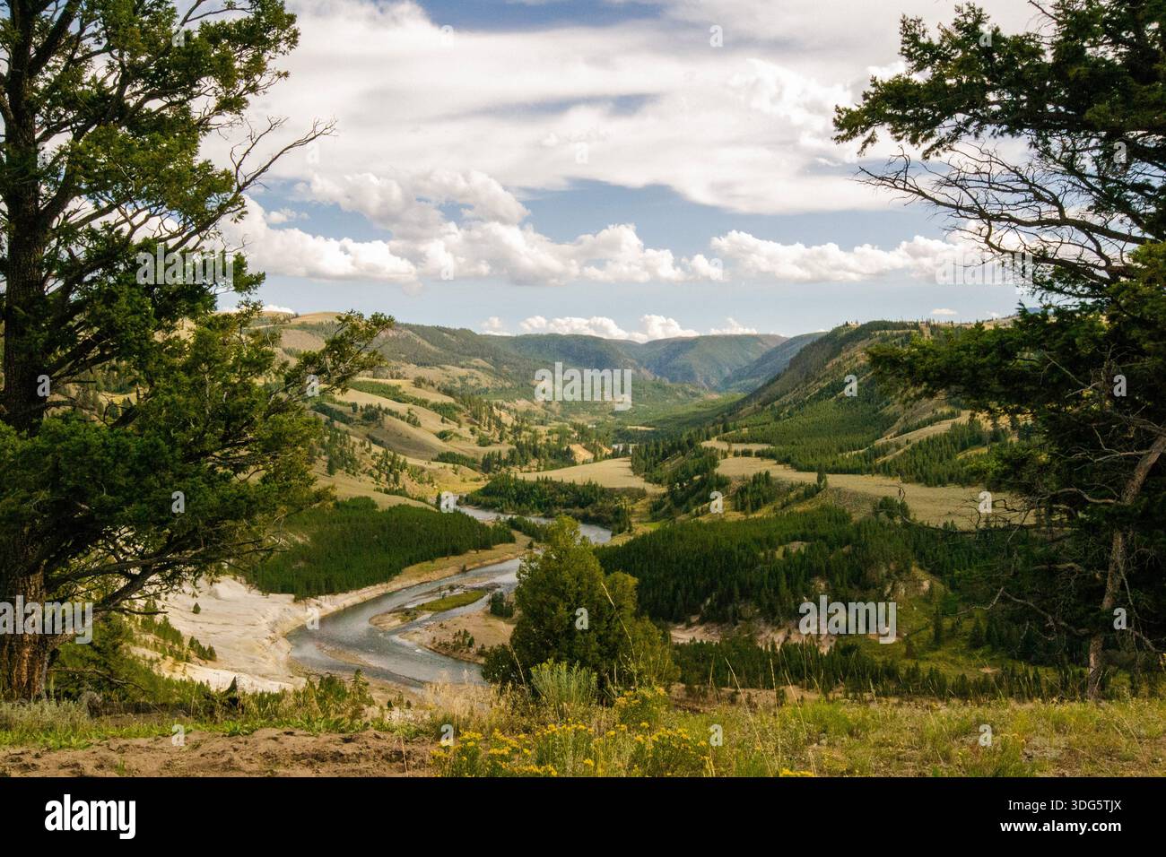 Lamar valley hike hi-res stock photography and images - Alamy