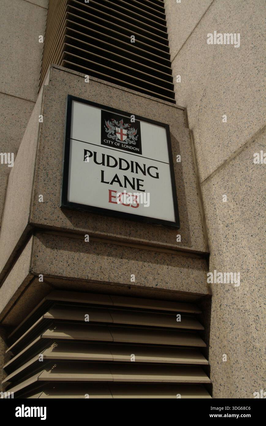 pudding-lane-ec3-is-a-historic-street-in-the-city-of-london-famous