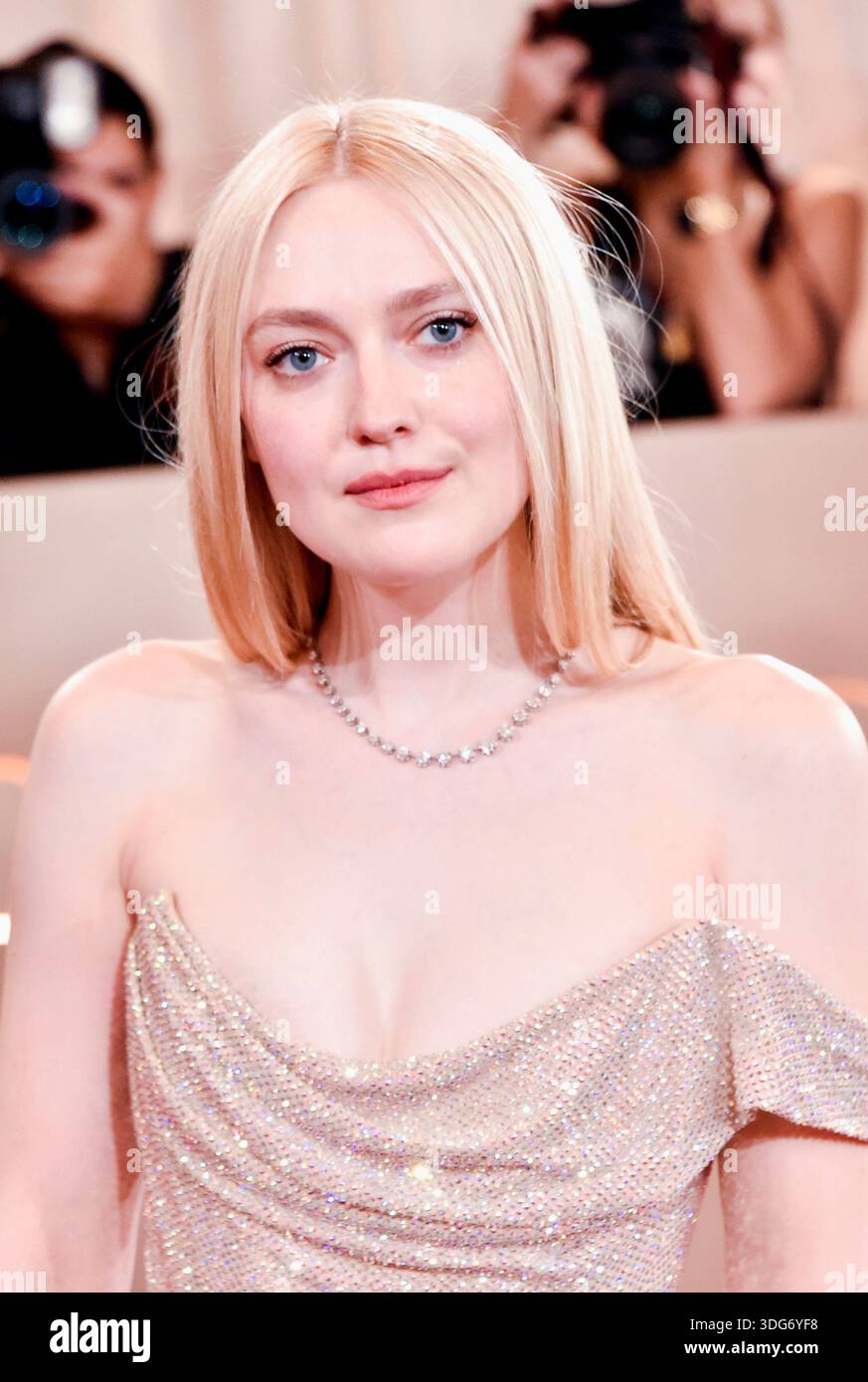 Dakota Fanning At The 83rd Annual Golden Globe Awards Held At The Dakota Fanning At The 83rd Annual Golden Globe Awards Held At The Beverly Hilton In Beverly Hills Usa On January 11 2026 3DG6YF8 