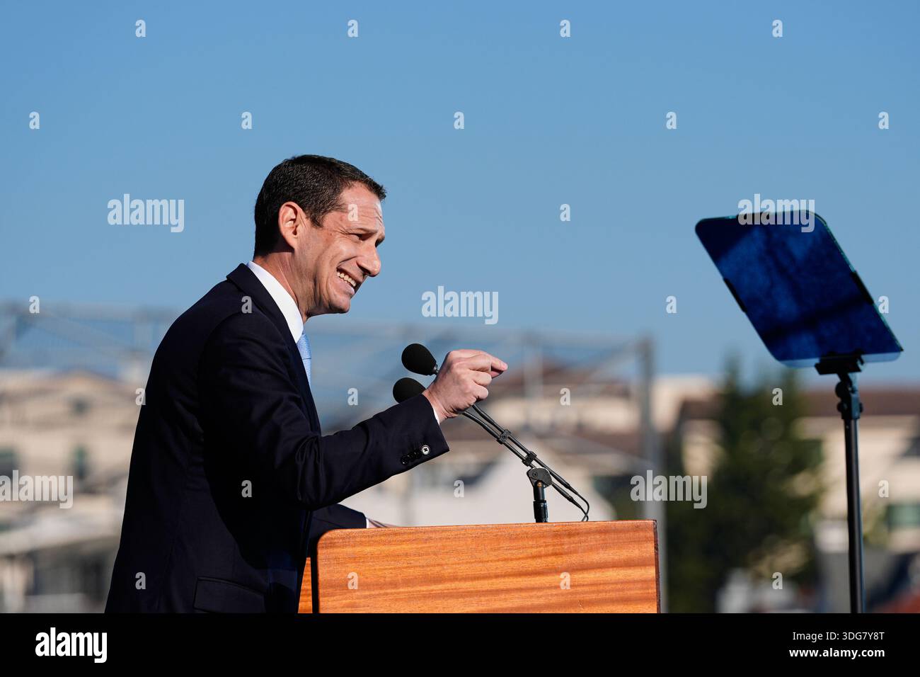 San Francisco Mayor Daniel Lurie delivers his State of the City Address ...