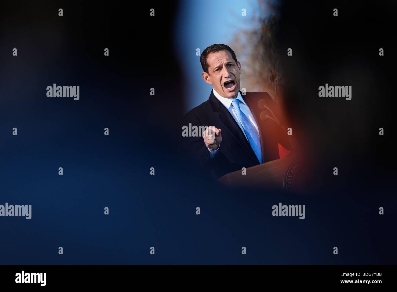 San Francisco Mayor Daniel Lurie delivers his State of the City Address ...
