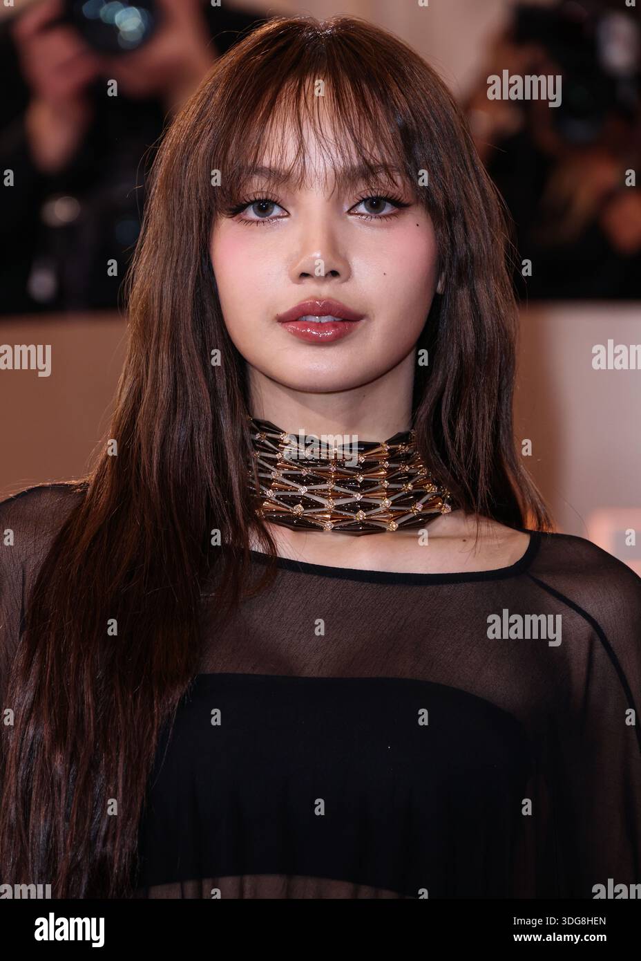 Blackpink lisa hi-res stock photography and images - Alamy