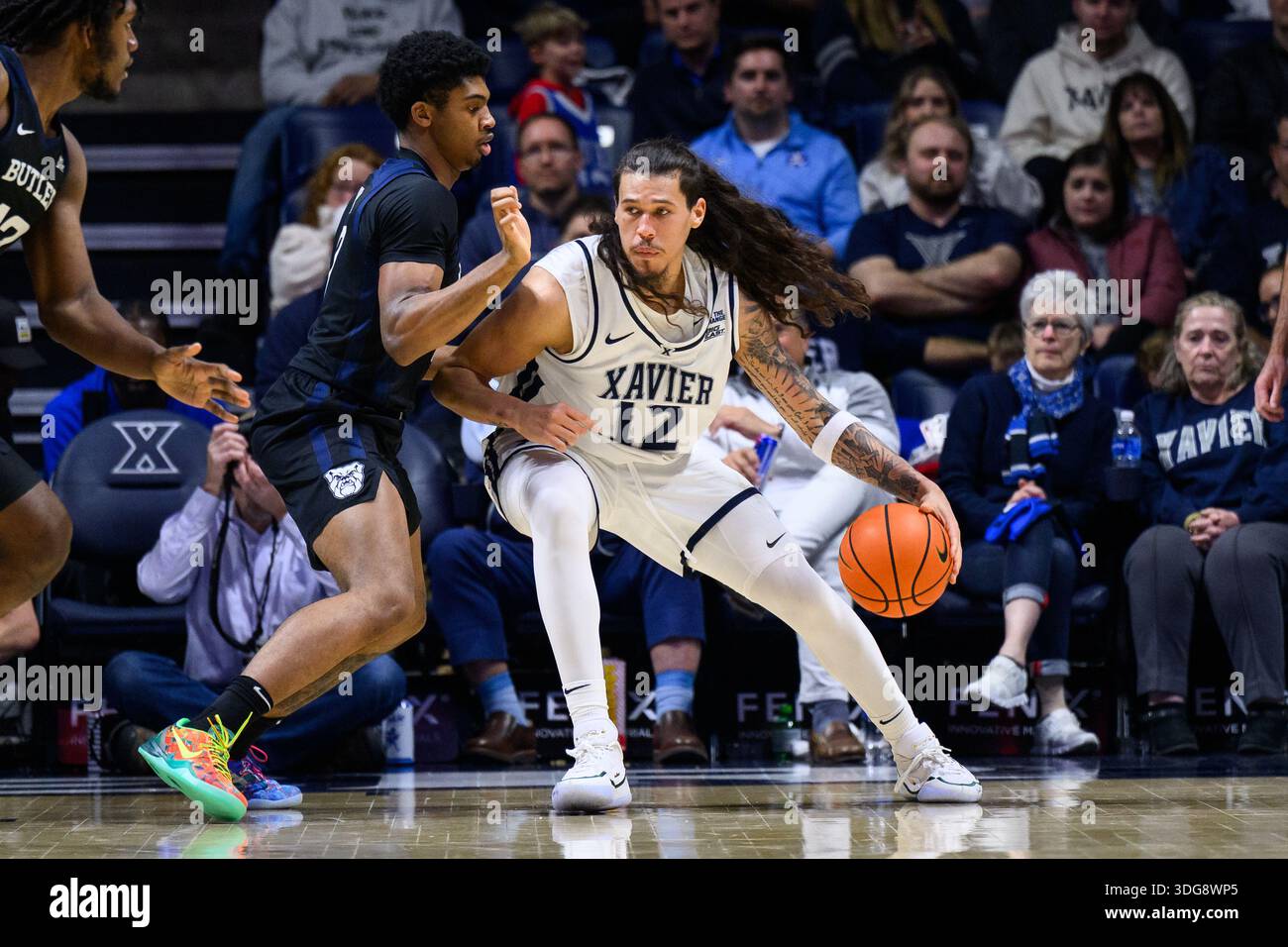 CINCINNATI, OH - JANUARY 14: Xavier Musketeers forward Tre Carroll (12 ...