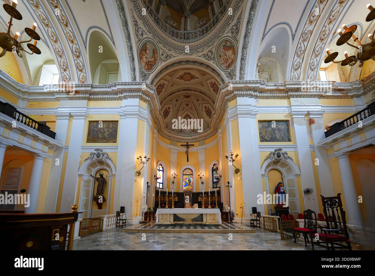 The ornate altar of the Catedral Basilica Menor de San Juan Bautista in ...