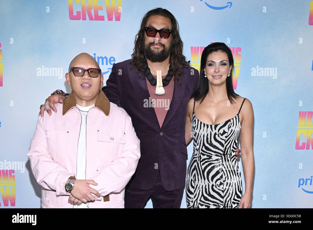 jacob-batalon-jason-momoa-and-morena-baccarin-walking-the-red-carpet