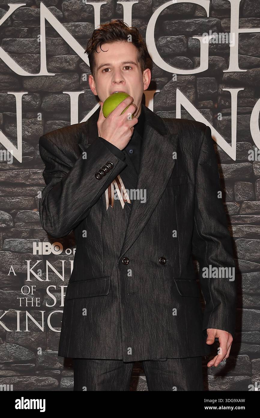 Shaun Thomas Premiere of HBO Max Italia series -A knight of the seven ...