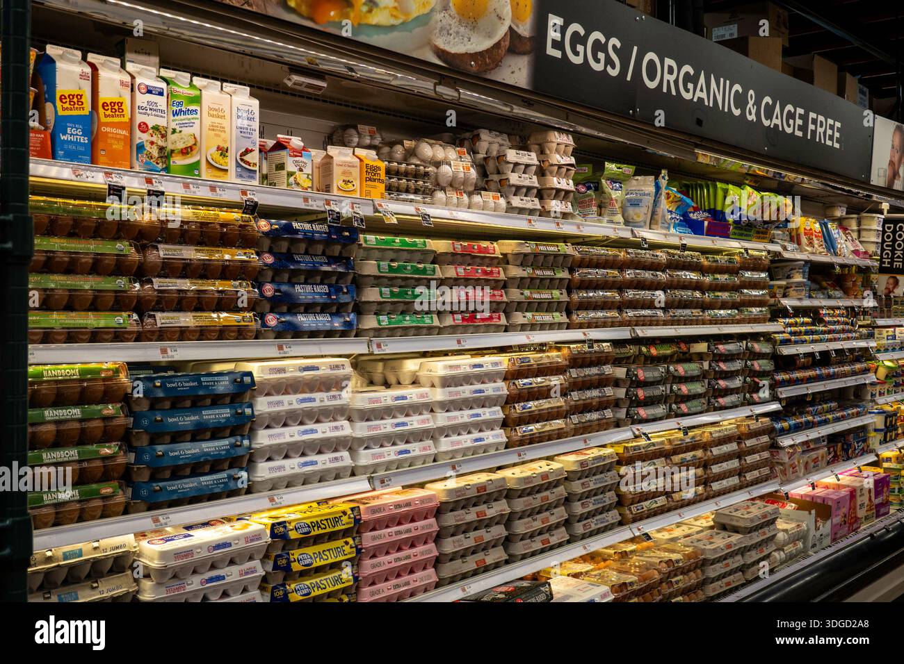 Fairway Super Market is a Fully Stocked Grocery Store Located In the Kips Bay Neighborhood, New York City, USA, 2026 Stock Photo