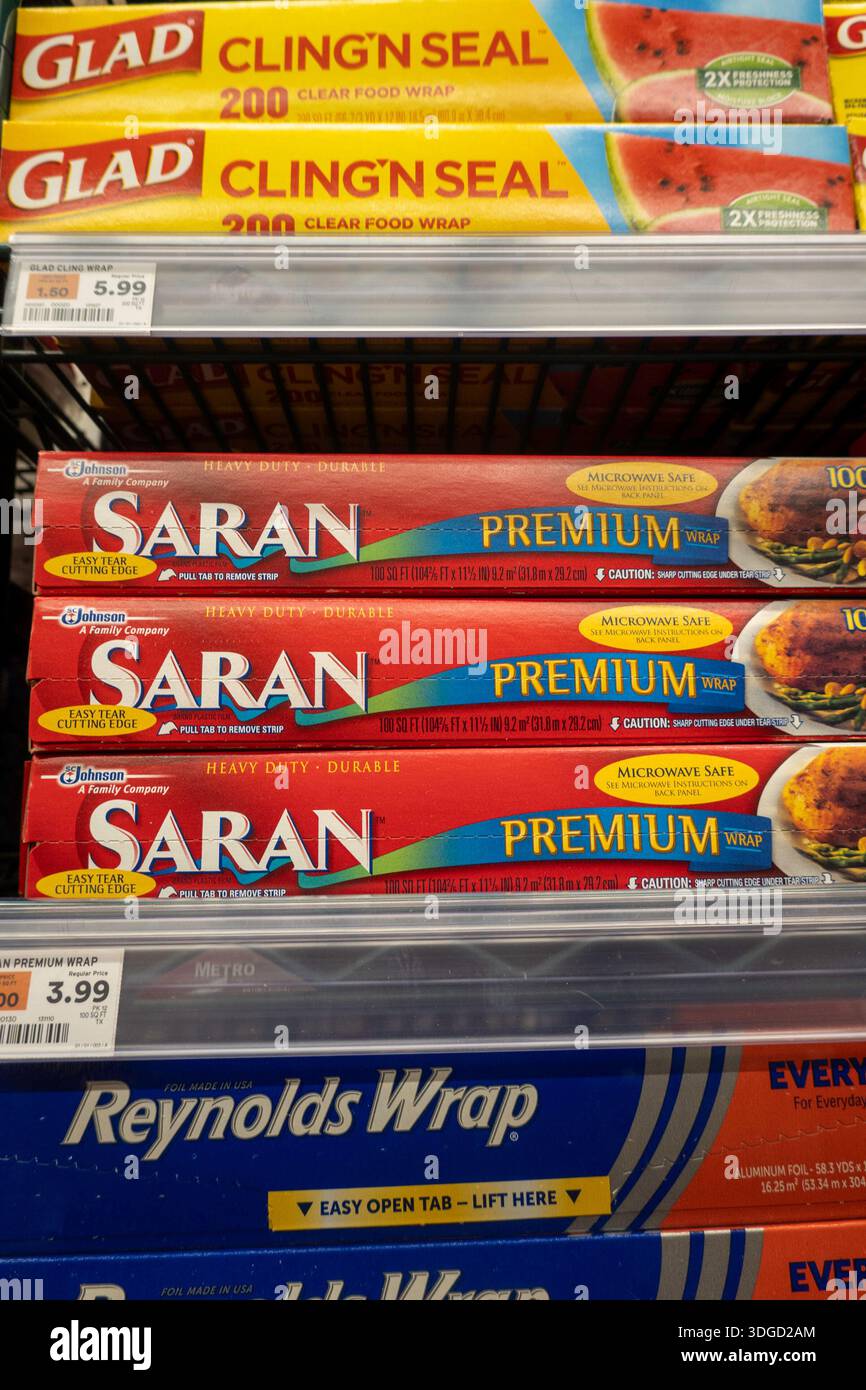 Saran hi-res stock photography and images - Alamy
