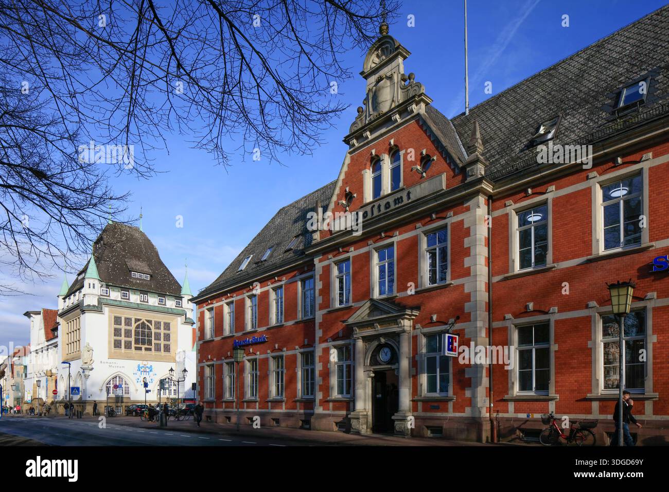 ehemaliges Postamt, Bomann-Museum am Schloßplatz, Altstadt von Celle ...