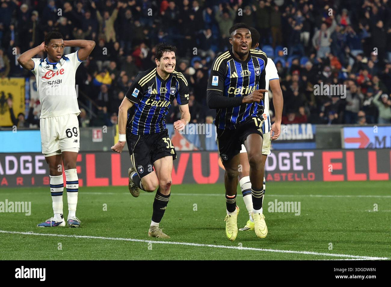 Ada Rafiu Pisa, Italy. 16th Jan, 2026. Rafiu Adekunle Durosinmi (Pisa) celebrates ...