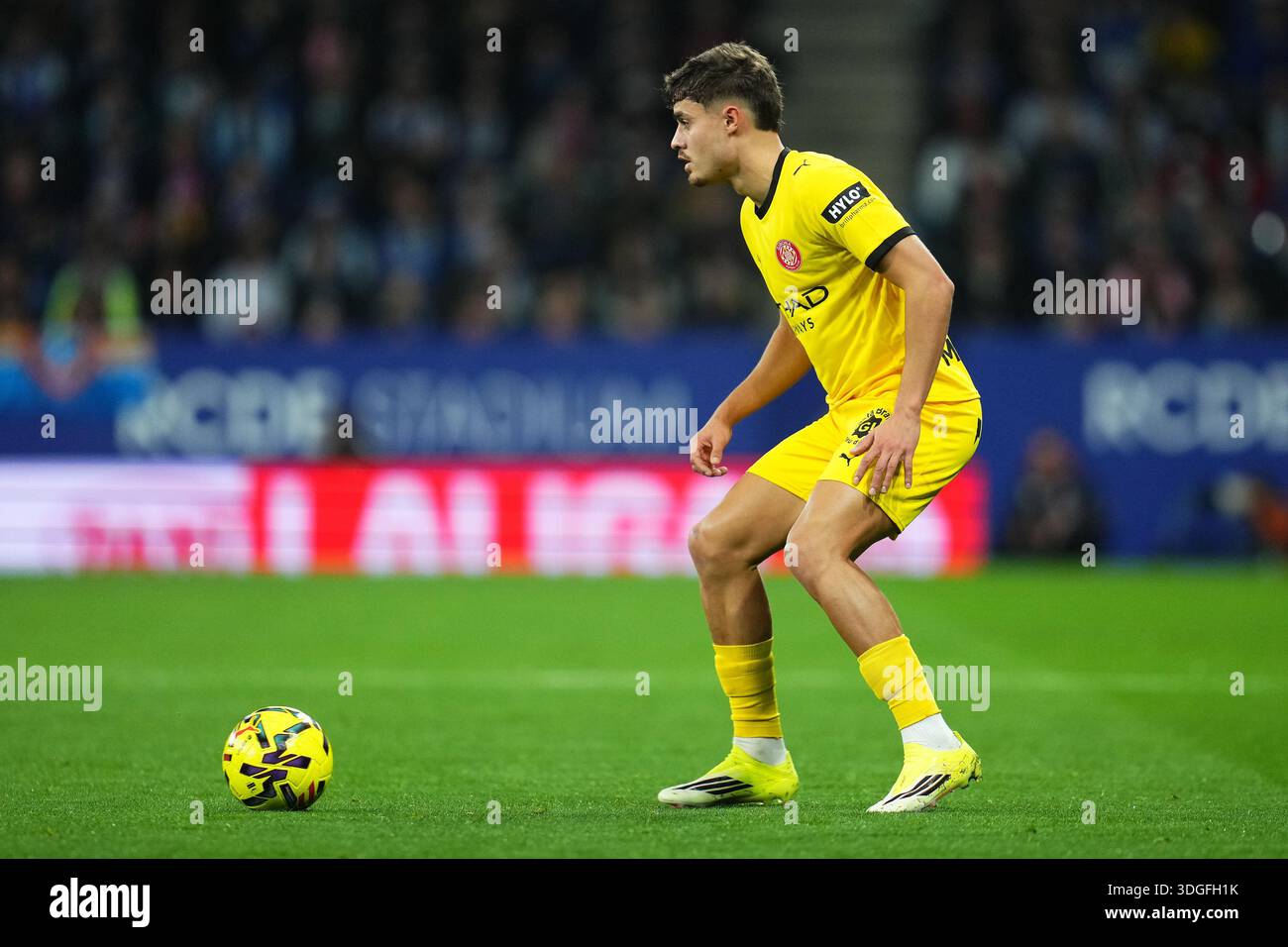 Barcelona, Spain. 17th Jan, 2026. Hugo Rincon of Girona FC during the ...