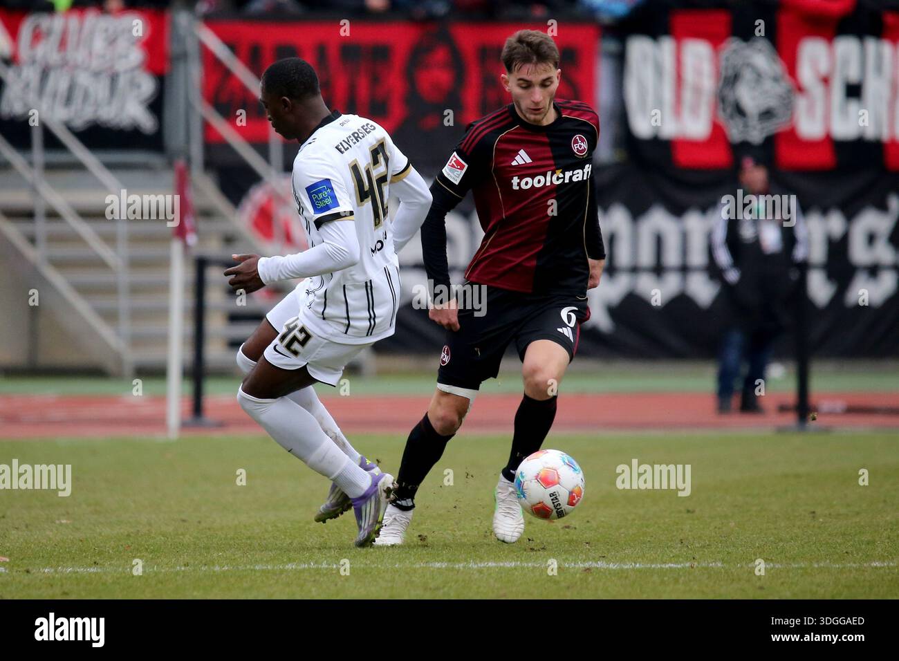 2. Bundesliga [second division] [Bundesliga]: 1.FC Nürnberg - SV ...