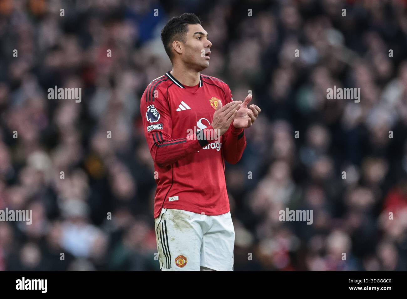 Casemiro of Manchester United applauds the fans after he’s subbed off ...