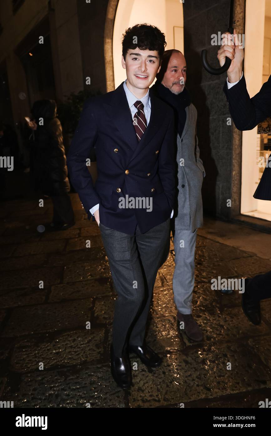 Milan Italy 16th Jan 2026 Noah Schnapp Actor Arrives At The Ralph Milan Italy 16th Jan 2026 Noah Schnapp Actor Arrives At The Ralph Lauren After Party During The Milan Fashion Week Menswear Fallwinter 20262027 In Milan Italy On January 16 2026 Photo By Alessandro Credit Nurphoto Srlalamy Live News 3DGHNF6 
