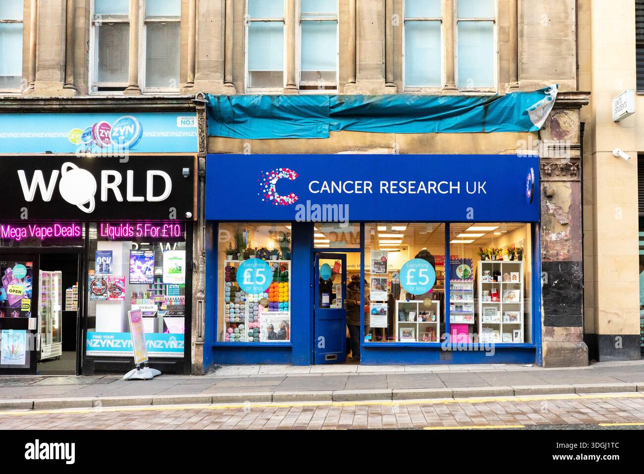 Cancer research shops hi-res stock photography and images - Alamy
