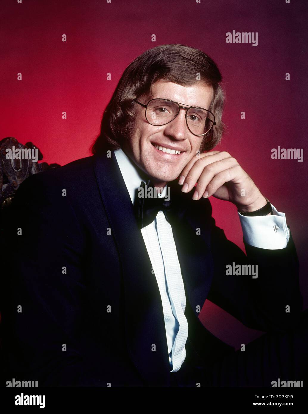 LUMENPHOTO.NL - 1976 - NEDERLAND - Leendert Huijzer, beter bekend als Lee Towers, is een Nederlands zanger. Foto: Govert de Roos/Lumen, volledige naamsvermelding is verplicht. (OUT: Belgium, France, Germany, the Netherlands, Switzerland, United Kingdom.) Stock Photo