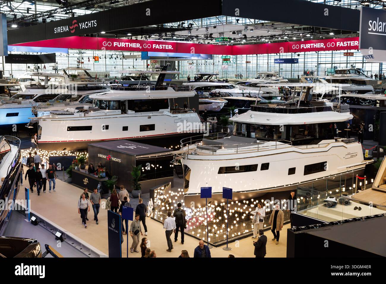 Stilvolle Boot Messe Dsseldorf Fotos