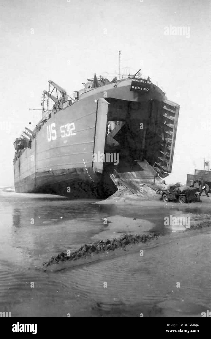 German ww2 landing craft hi-res stock photography and images - Alamy